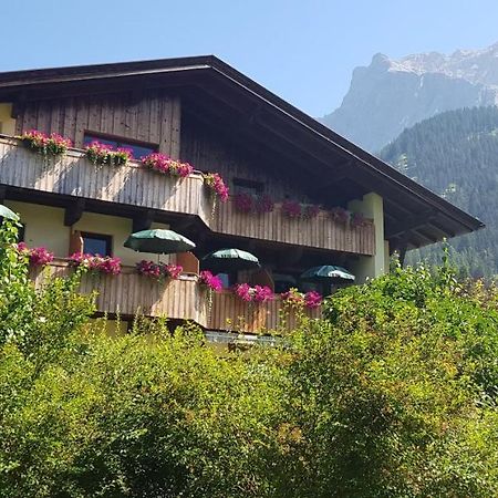 Gaestehaus Schoeneweiss Ервальд Екстер'єр фото